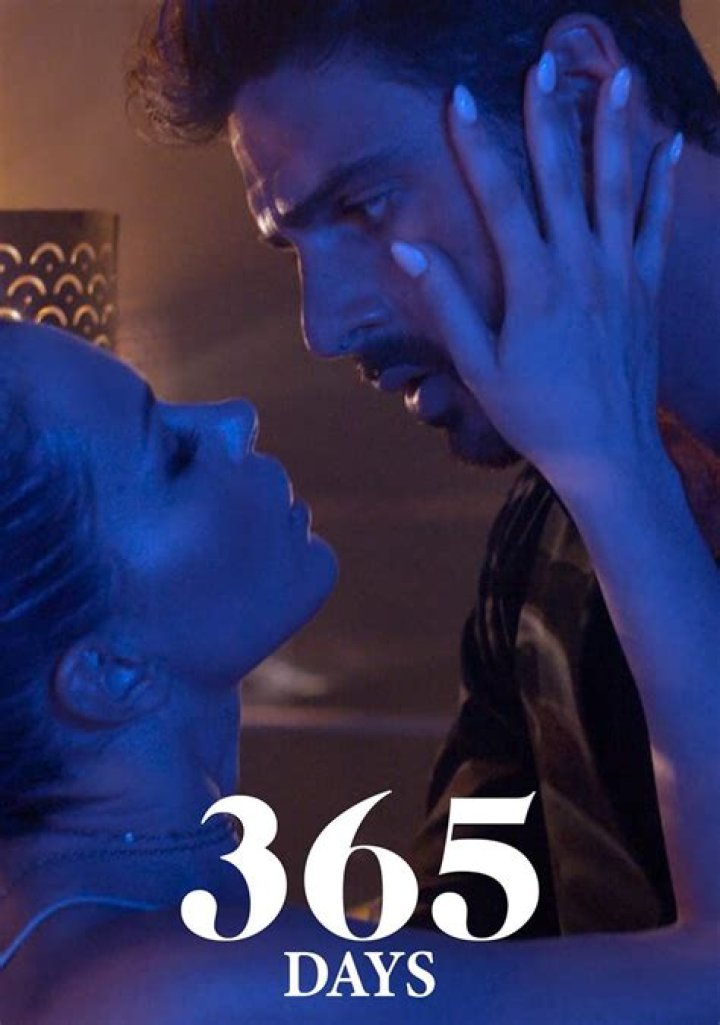  365 DNI is the hottest movie on television right now