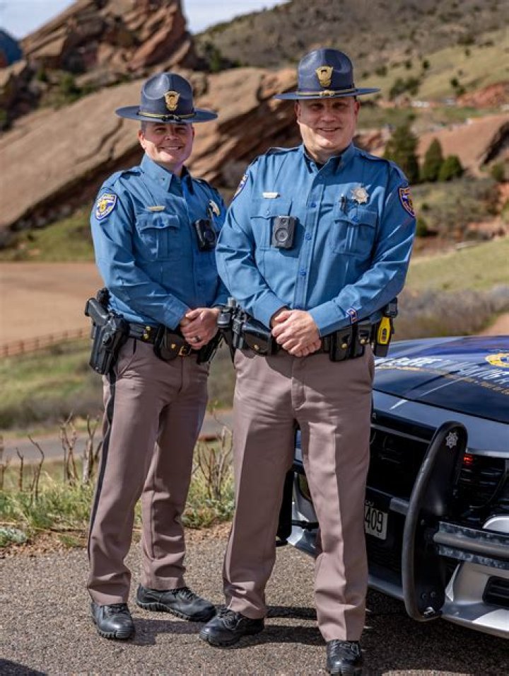 A Colorado State Trooper stressed to the car expert that red and blue lights must be removed from the vehicle