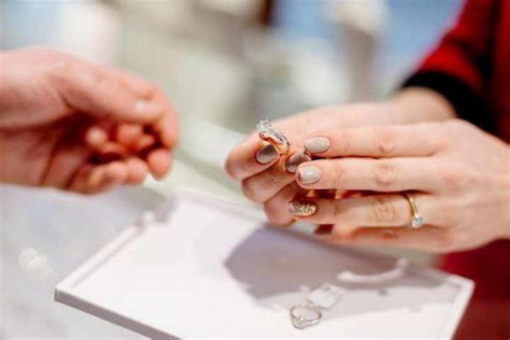 A jewellery expert has revealed how you shouldn't sleep in your engagement ring