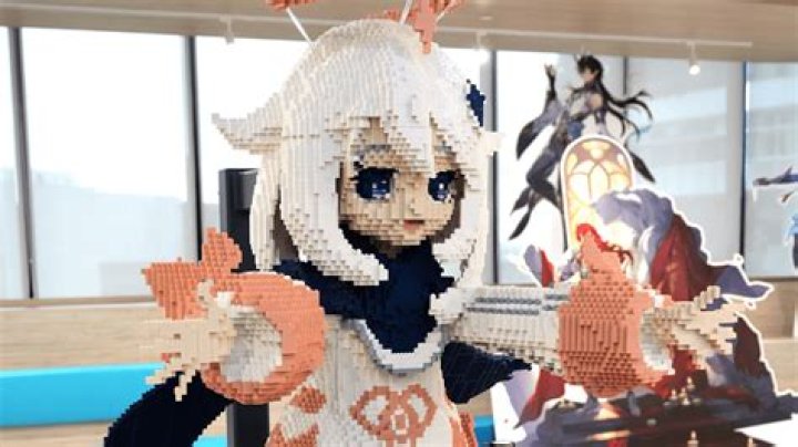 A LEGO Paimon figure was built for last year's event.
