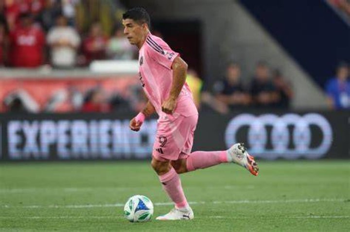  A Miami-based footballer could be mates with Anna Kournikova and Enrique Iglesias