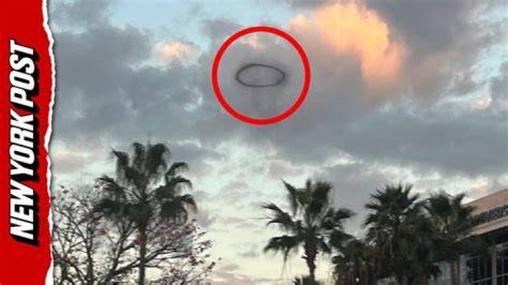 A strange black smudge appears over Russia's Jeanette Island on Google Maps