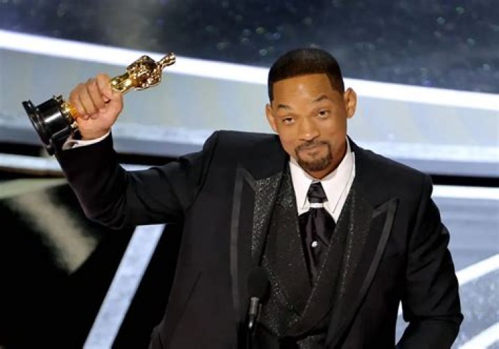 Actor Will Smith has strongly denied rumors that he is gay