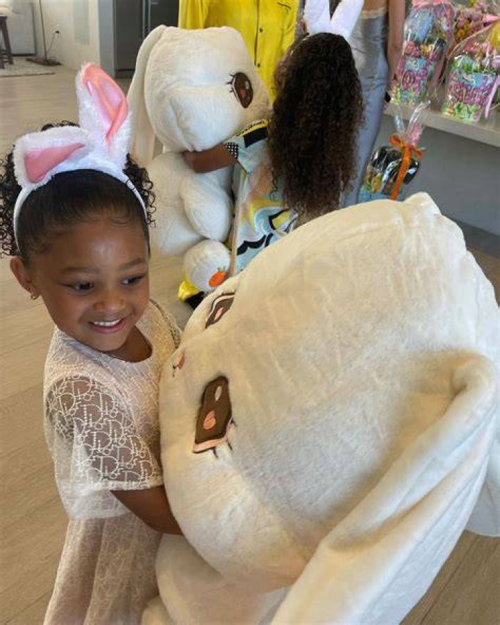 Aire rocked a pair of white and blue bunny ears