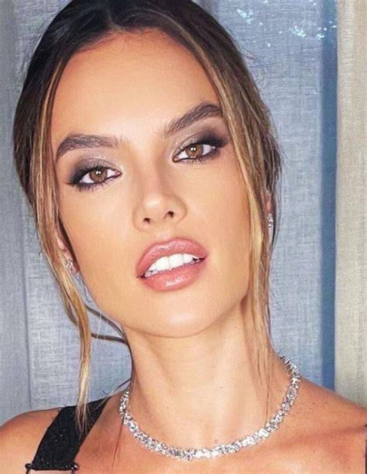 Alessandra Ambrosio Beauty Picks
