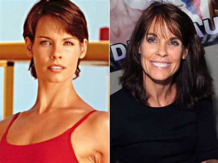  Alexandra Paul played Stephanie