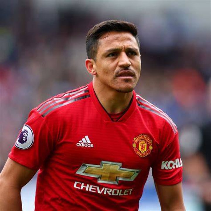 Alexis number two about to throw a drink?