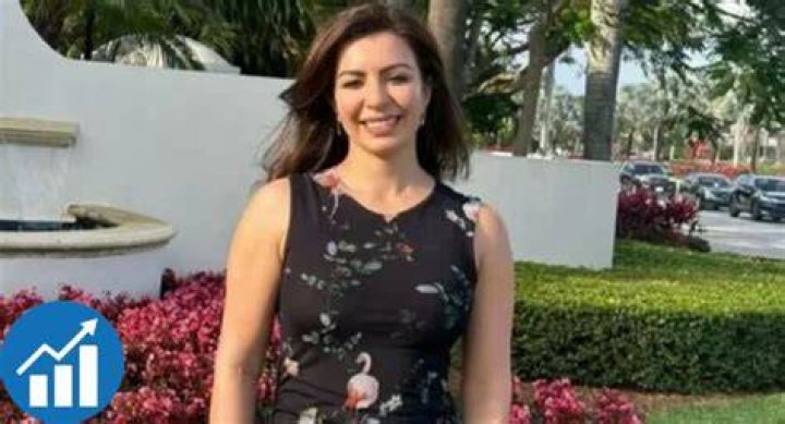 Alina Arenal Net Worth, Income, Salary, Earnings, Biography, How much money make?