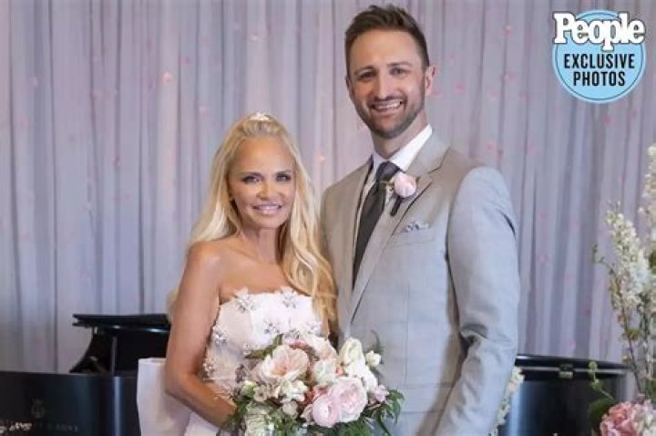 All the Details Kristin Chenoweth&rsquo;s Engagement Ring From Josh Bryant