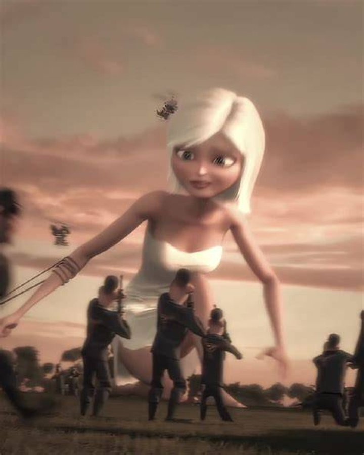 Although Susan is big into sex scenes, she's only had a handful of lovers in the past