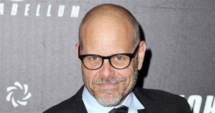 Alton Brown Postpones All Food Network Events