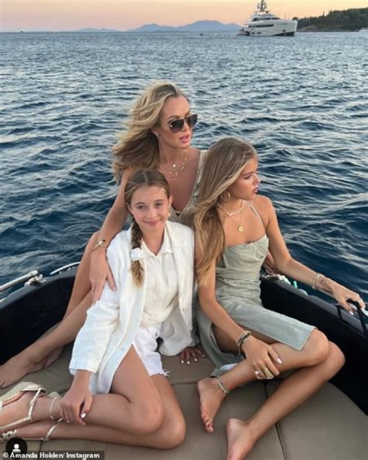 Amanda and her family enjoyed a star-studded meal