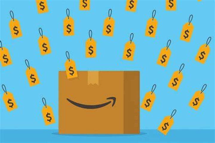 Amazon could buy hundreds of Kroger and Albertsons stores as the chains look to minimize their presence in certain markets ahead of a proposed merger
