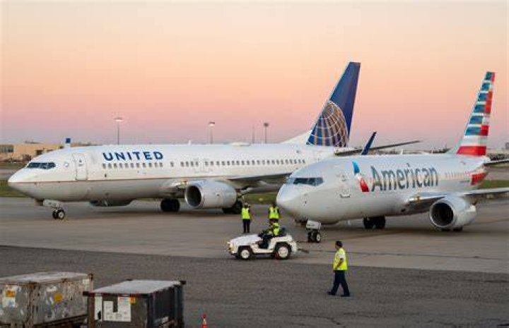 American Airlines and United flights were hit by delays and cancelations in St Louis, Missouri on December 26