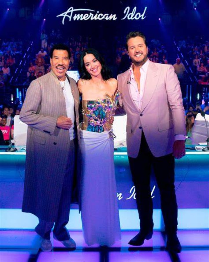 American Idol judge Luke Bryan has been mocked by fans for his dancing skills