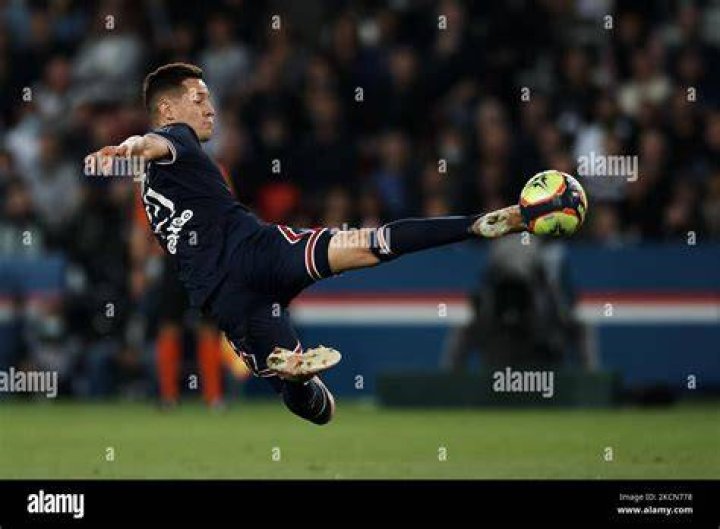 Ander Herrera put PSG 1-0 up after 15 minutes