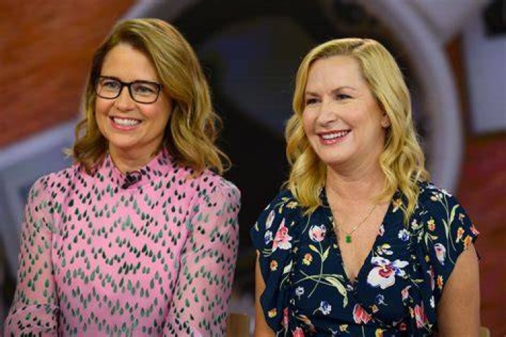Angela Kinsey and Jenna Fischer