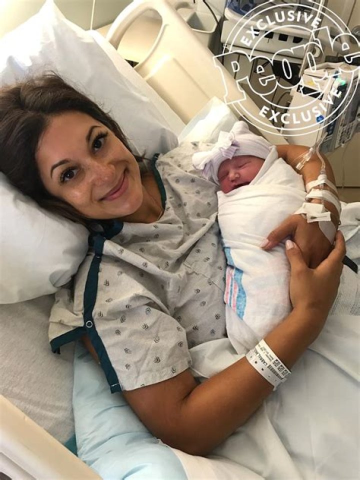 Angelique Cabral Gives Birth Baby 2 With Jason Osborn