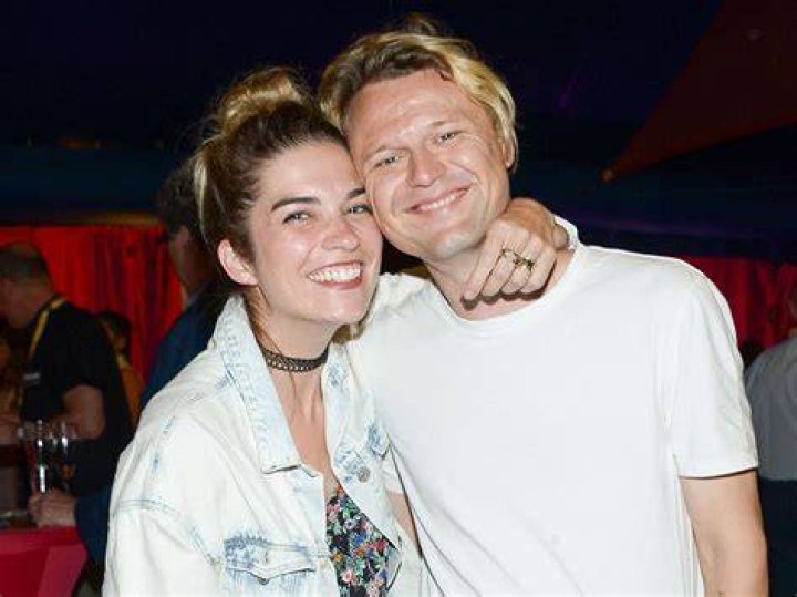 Annie Murphy and Menno Versteeg