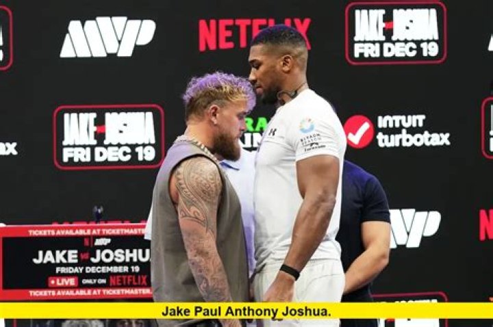  Anthony Joshua proudly showed off a &pound;1.1million necklace on social media