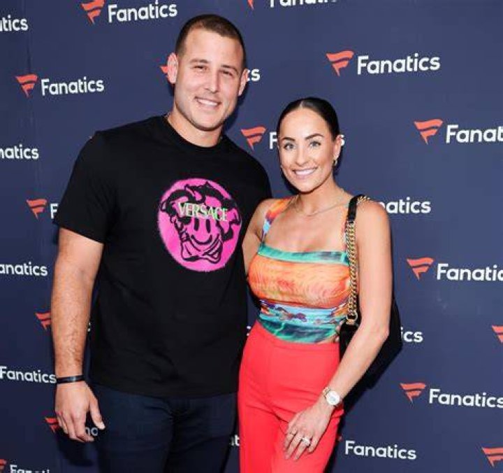 Anthony Rizzo and his wife Emily Vakos have been married for nearly three years