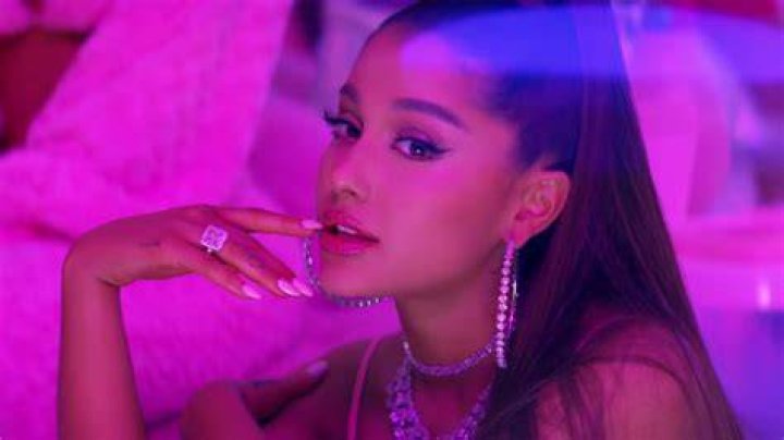 Ariana Grande Drops &lsquo;7 Rings&rsquo;: Twitter Reacts, Feels Broke