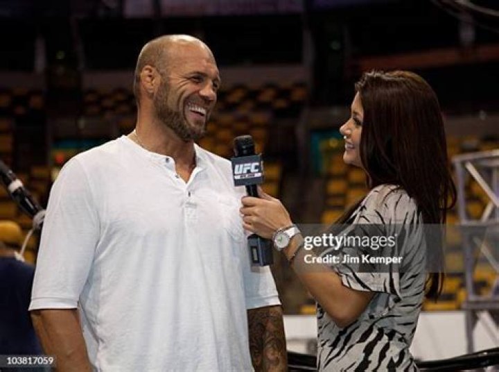 Arianny backstage at the UFC