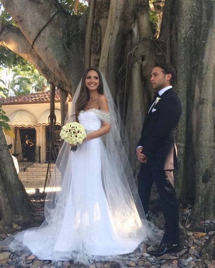 Arielle and her husband Brandon have been together since 2014 and shared three kids