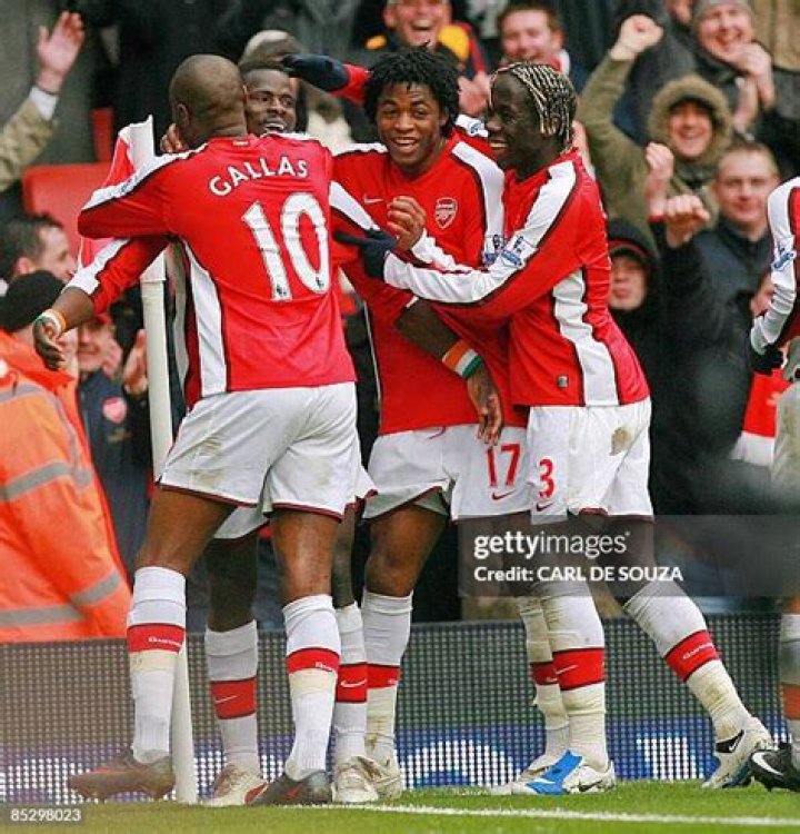 Arsenal defender William Gallas also owns a Mercedes-Benz SLR McLaren