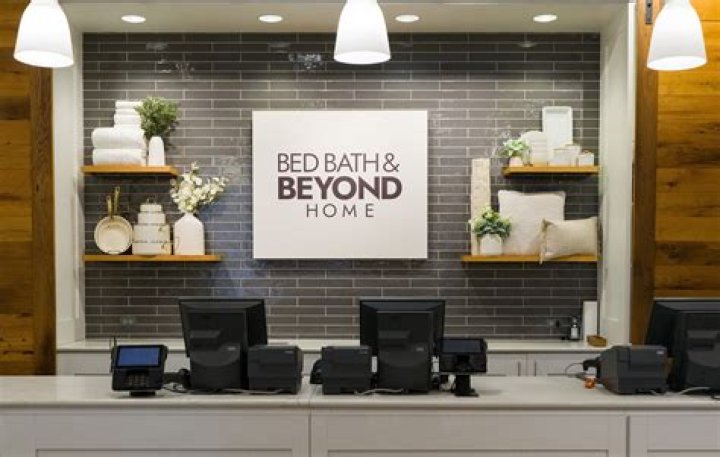 As Bed Bath & Beyond wades through bankruptcy proceedings, scammers have been using the situation to swindle shoppers online