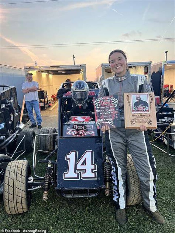Ashlea drove dirt cars for Tony Stewart's team