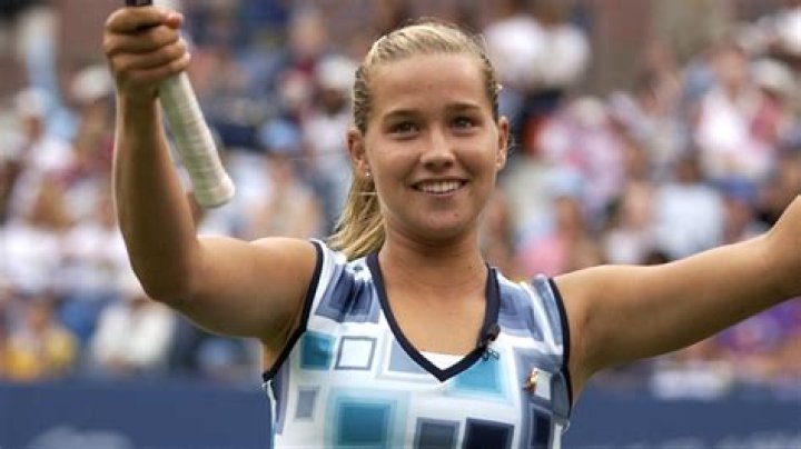 Ashley Harkleroad described her first nude photoshoot as 'representing a female athlete&rsquo;s body'