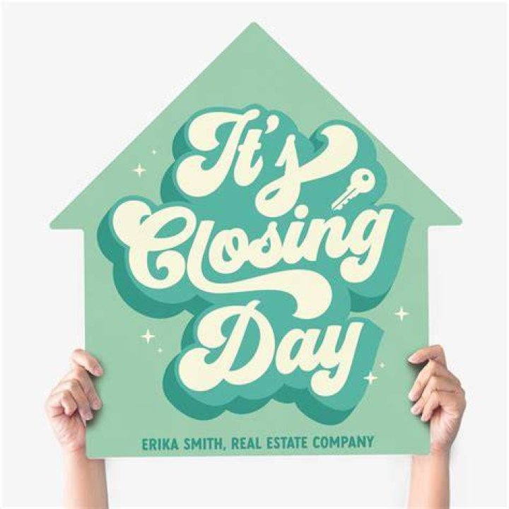 At Home is closing its Waterloo, Iowa location