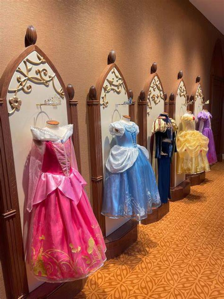 At the Royal Dream Experience, children will be transformed into Disney royalty
