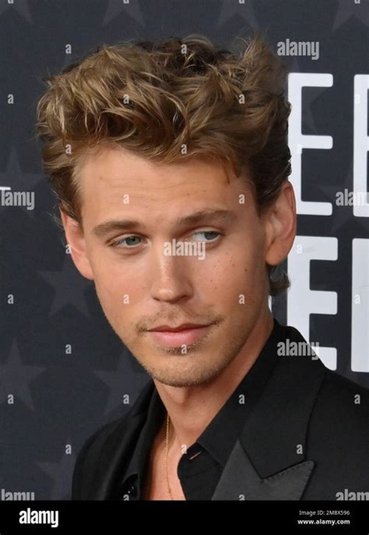 Austin Butler Attends Critics’ Choice 2023 After Lisa Marie Presley’s Death Critics' Choice Awards 2023 3