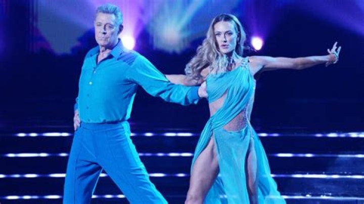 Barry Williams and Peta Murgatroyd were eliminated from last week's show