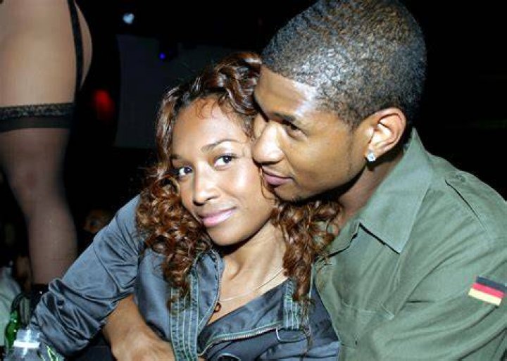 Before things turned romantic, Rozonda 'Chilli' Thomas and Usher were labelmates