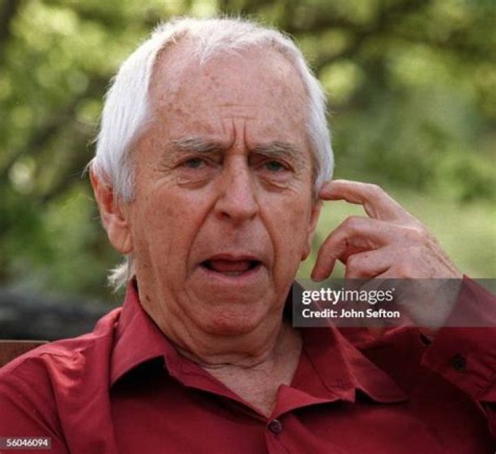 Bert Potter returned to the Centrepoint site in 1999, after his release from prison