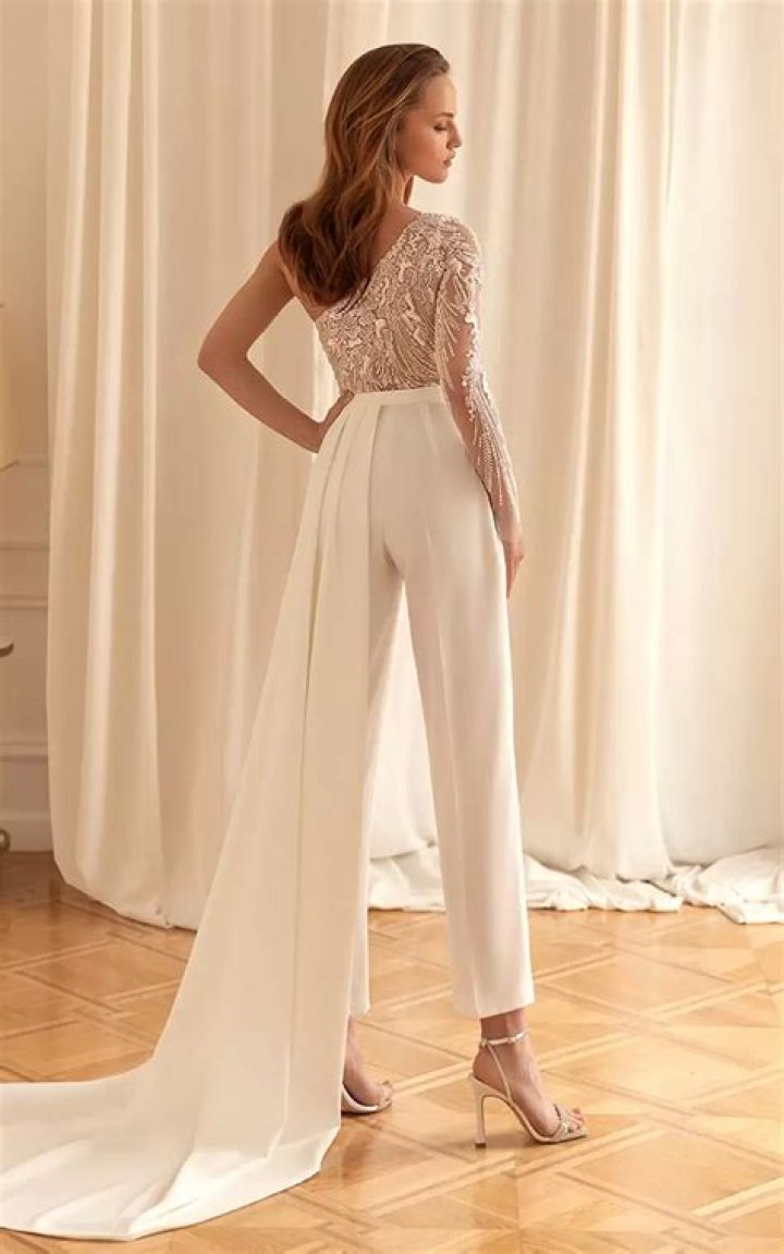 best-bridal-jumpsuits-nordstrom-mac-duggal-vintage