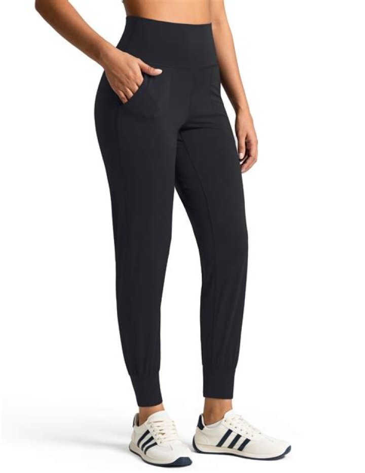 black-friday-joggers-colorfulkoala