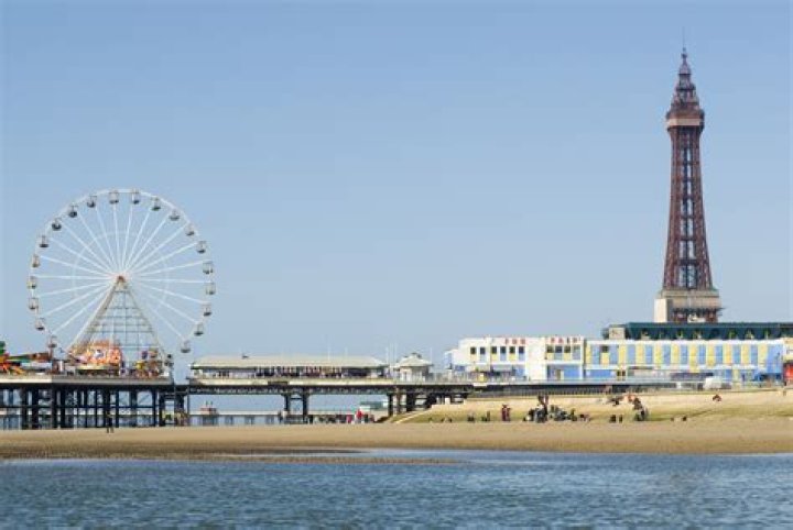 Blackpool Tower and Central Pier was lit up in red for Jordan, a Liverpool fan
