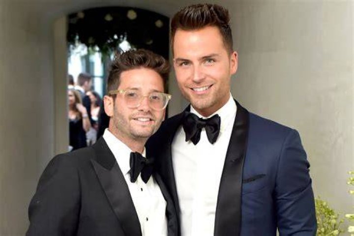 Bobby Boyd (L) and Josh Flagg (R) take to Instagram to confirm divorce rumors