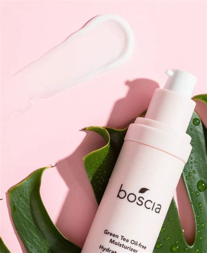 Boscia Green Tea Oil-Free Moisturizer