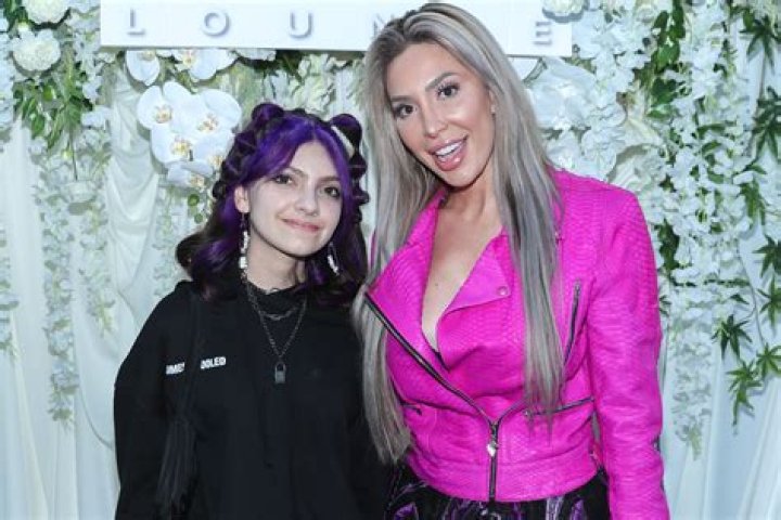 Both Farrah and Sophia shared videos of the procedure on Instagram
