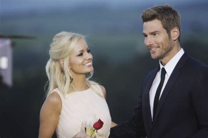  Brad proposed to Emily on Season 15 of The Bachelor