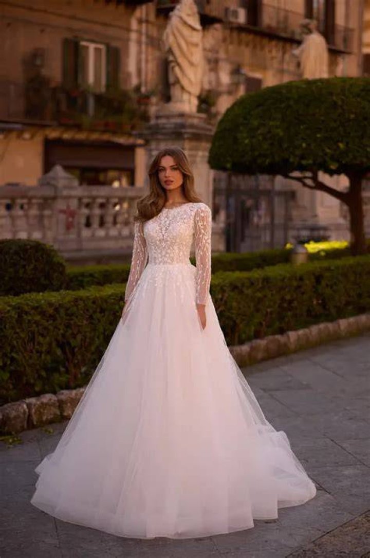 Bride-to-be Bella revealed the realities of a Botox lip flip