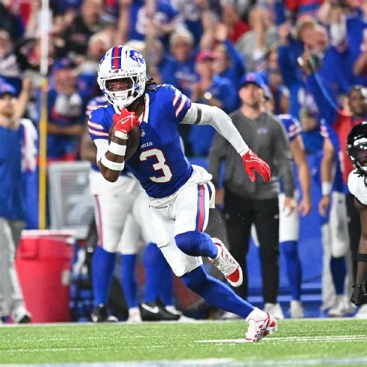 Buffalo Bills Safety Damar Hamlin &lsquo;Suffered Cardiac Arrest&rsquo; Playing Cincinnati Bengals- What to Know - 816 Browns Bills Football, Detroit, United States - 20 Nov 2022