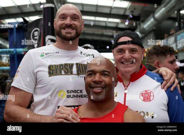 But his coach Sugarhill Steward has revealed he'll weigh around 290lbs