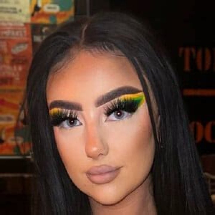 Cariad is famous on TikTok for her beauty transformations