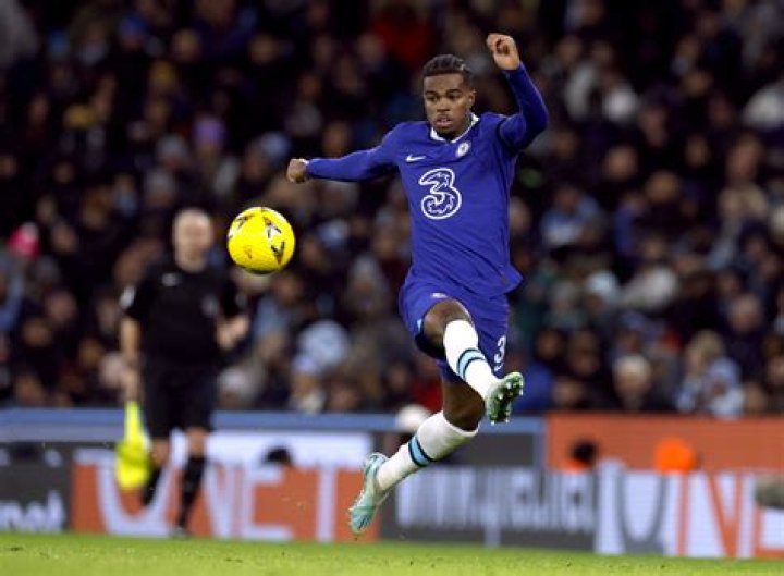 Carney Chukwuemeka impressed in Chelsea's midfield
